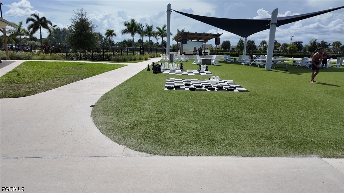 4 Bed SingleFamilyResidence for Sale in North Fort Myers, photo 20