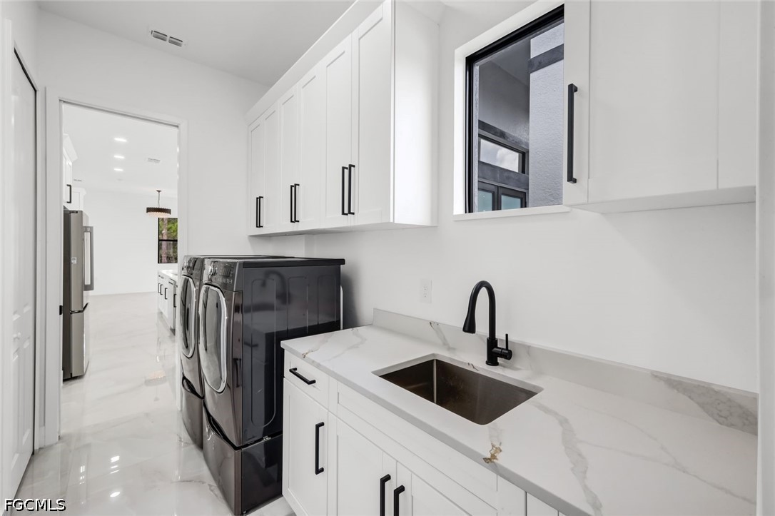 4 Bed SingleFamilyResidence for Sale in Lehigh Acres, photo 20