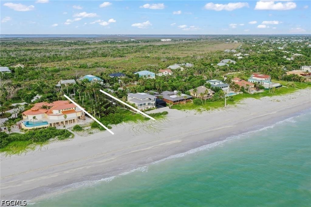 Waterfront Home for Sale in Metes And Bounds, photo 20