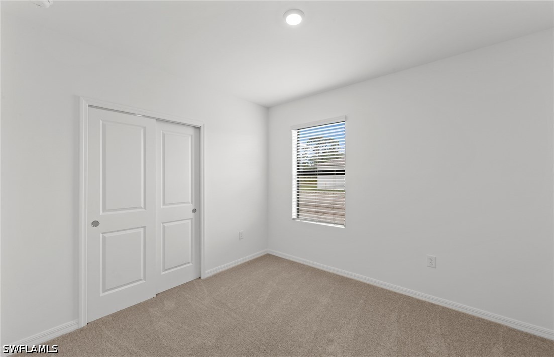 4 Bed SingleFamilyResidence for Sale in Whispering Lakes, photo 20