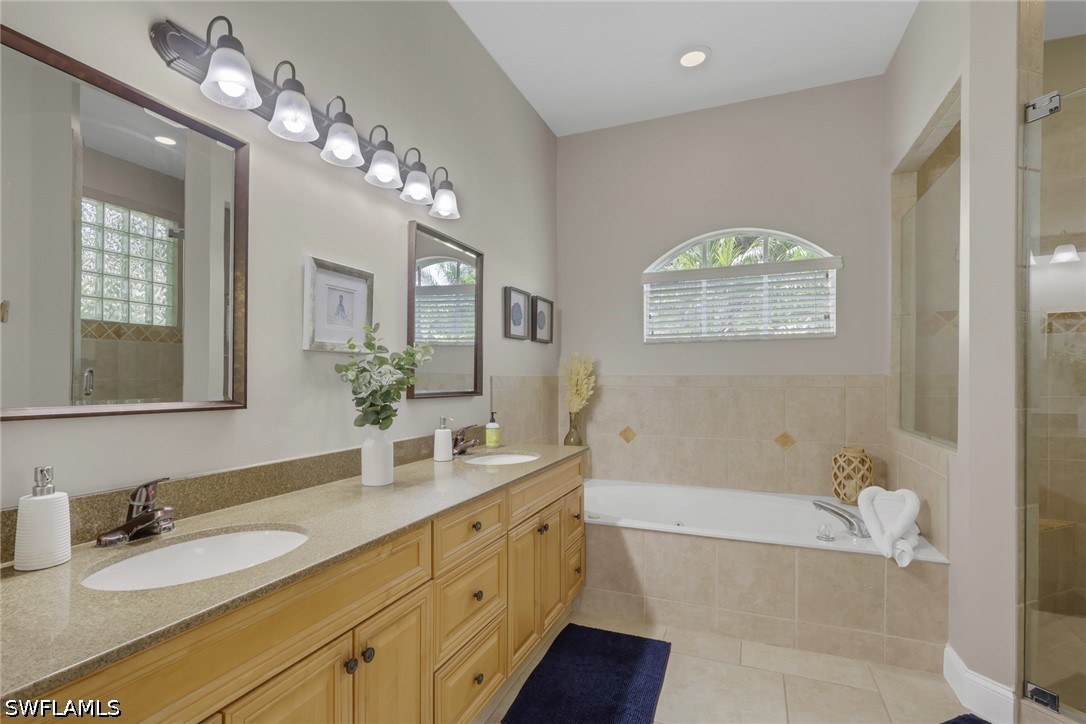 4 Bed Pool Home for Sale in Briarwood, photo 20