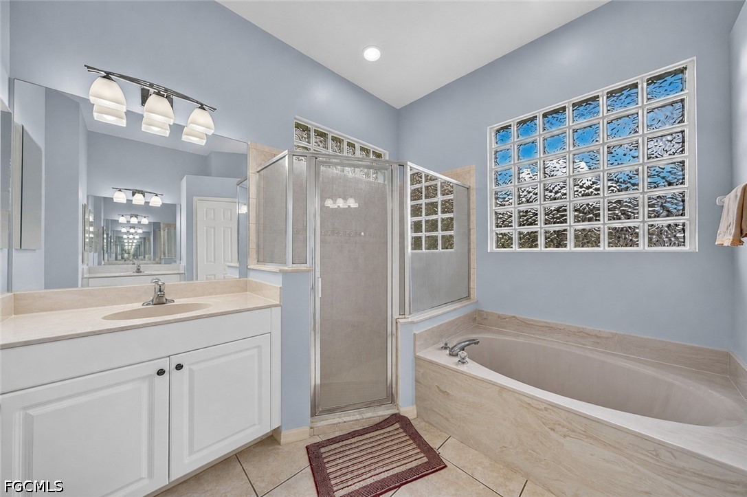 3 Bed Pool Home for Sale in Lehigh Acres, photo 20
