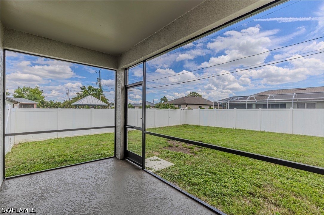 4 Bed SingleFamilyResidence for Sale in Cape Coral, photo 20