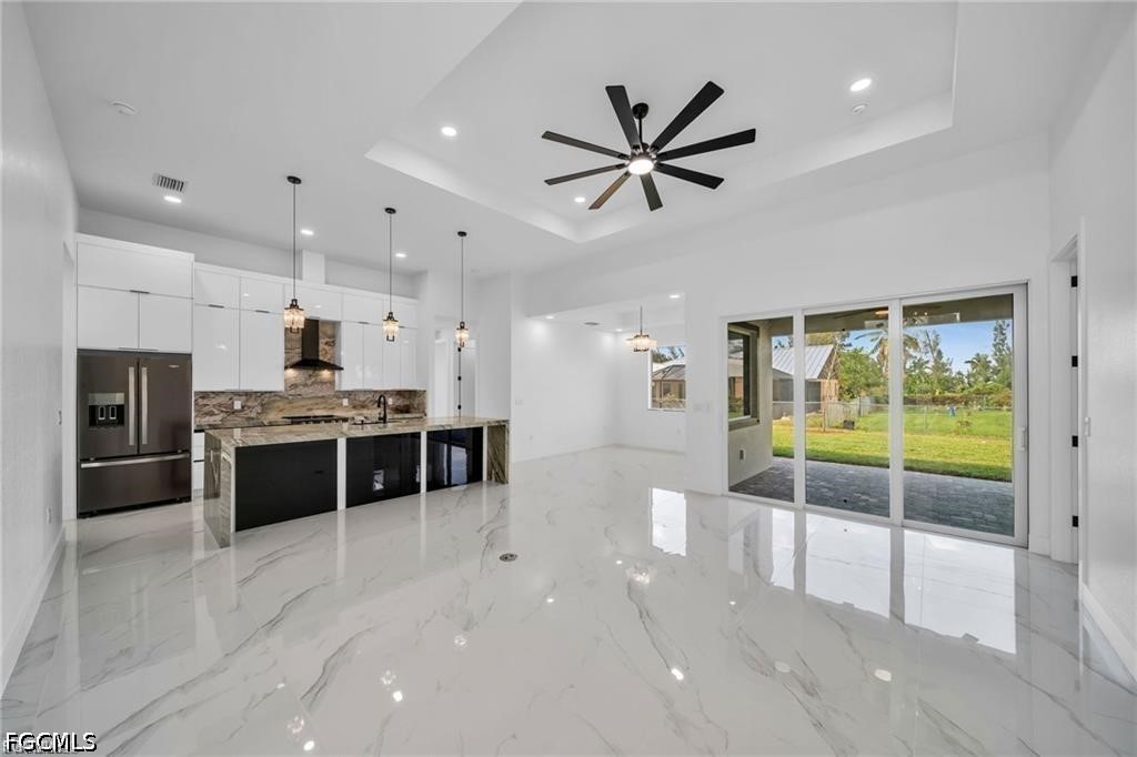 4 Bed SingleFamilyResidence for Sale in Cape Coral, photo 20