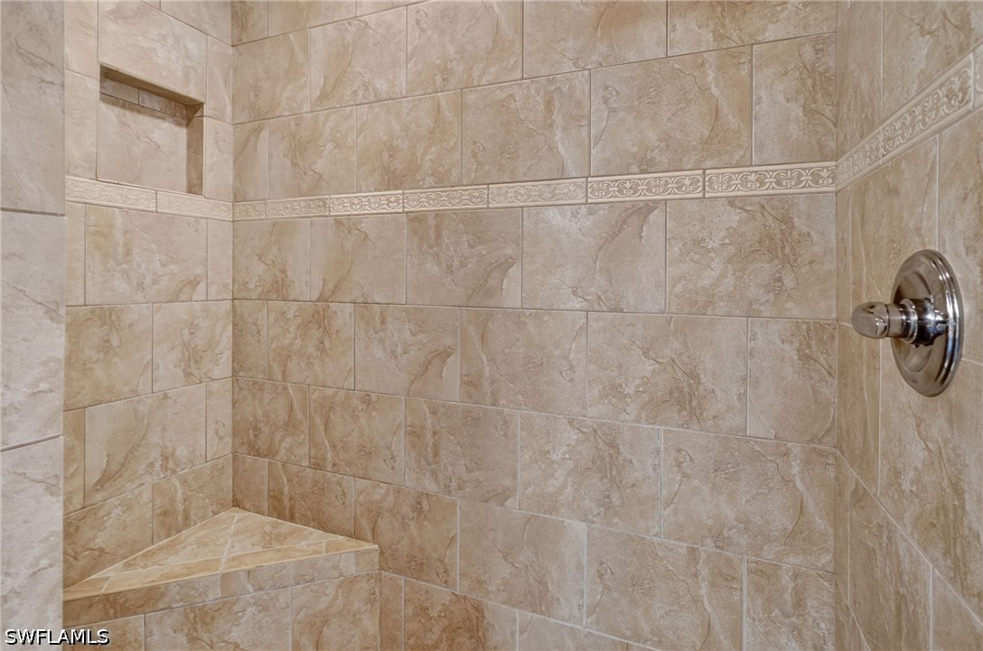 2 Bed Condominium for Sale in Bonita Springs, photo 20
