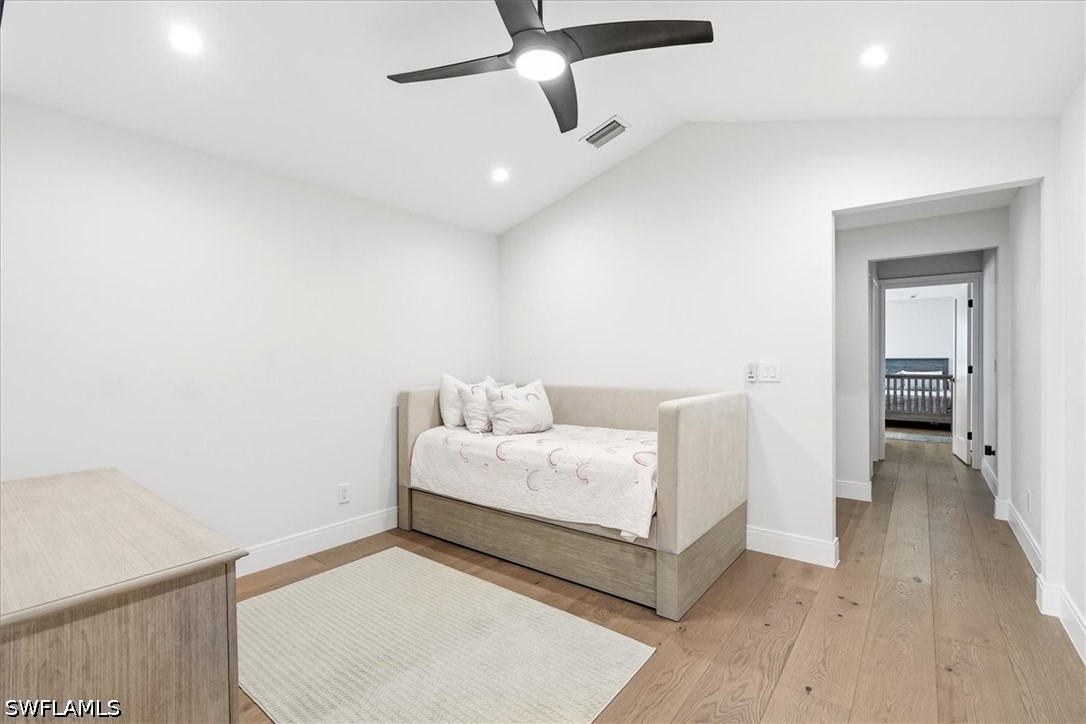 3 Bed Townhouse for Sale in Monterey, photo 20