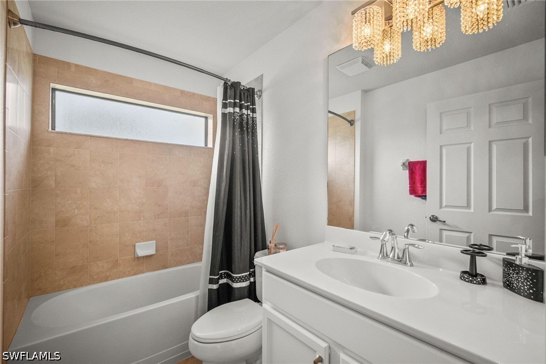 3 Bed Condominium for Sale in Heritage Bay, photo 20