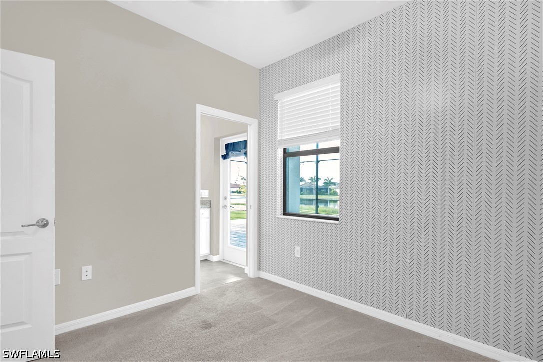 5 Bed SingleFamilyResidence for Sale in Fort Myers, photo 20