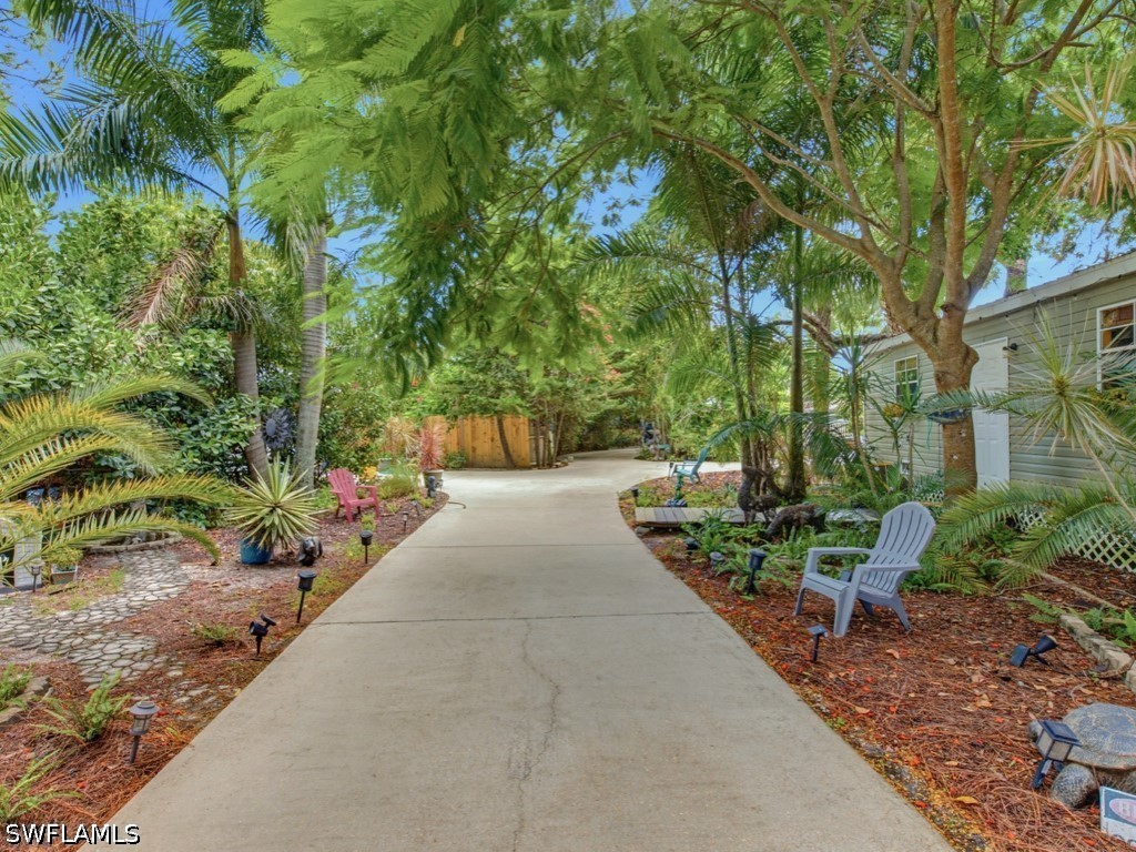 3 Bed SingleFamilyResidence for Sale in Naples, photo 20