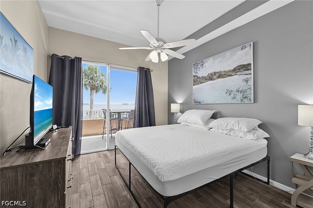 1 Bed Waterfront Home for Sale in Bonita Springs, photo 20