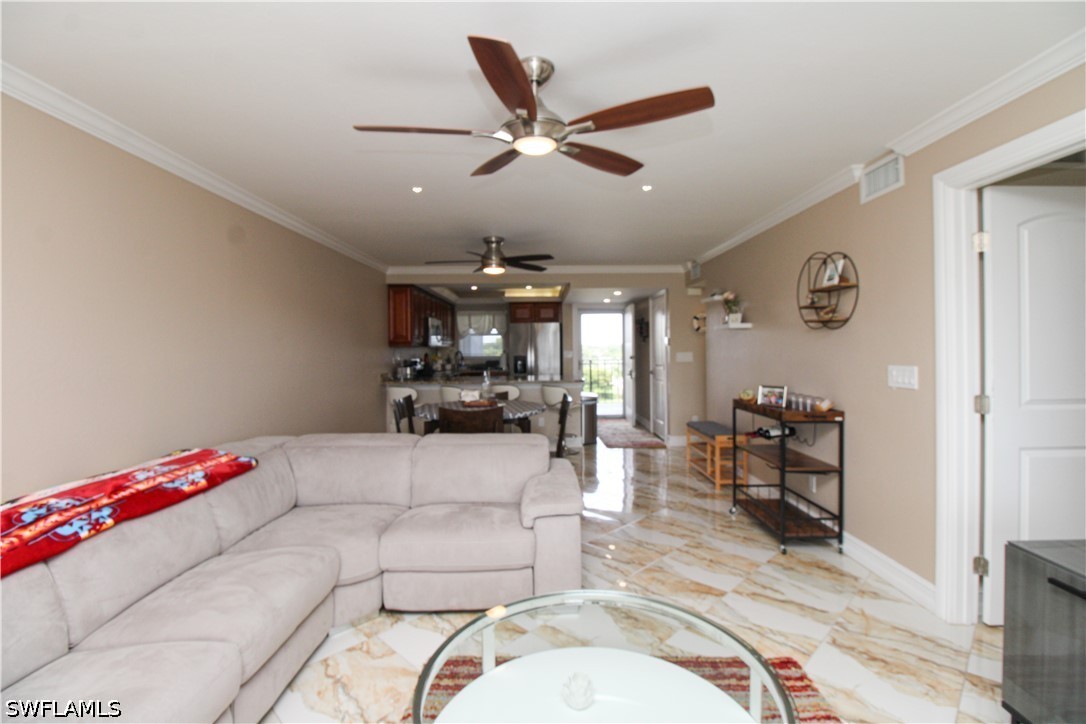 2 Bed Condominium for Sale in Fairway Gardens, photo 20