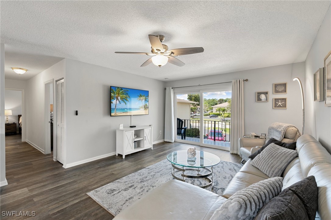 2 Bed Condominium for Sale in Naples, photo 3