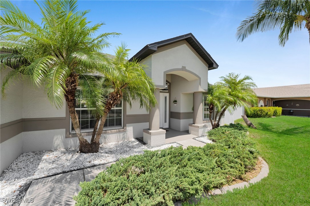 4 Bed Pool Home for Sale in Cape Coral, photo 3