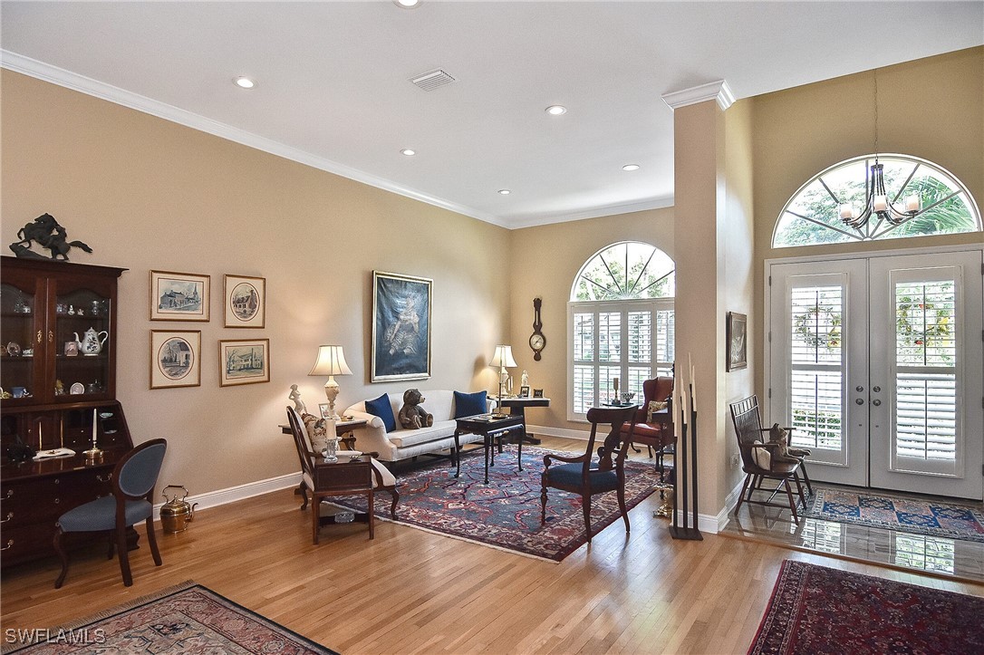3 Bed SingleFamilyResidence for Sale in Fort Myers, photo 3