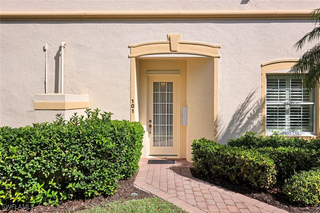 3 Bed Waterfront Home for Sale in Chesapeake Cove, photo 3