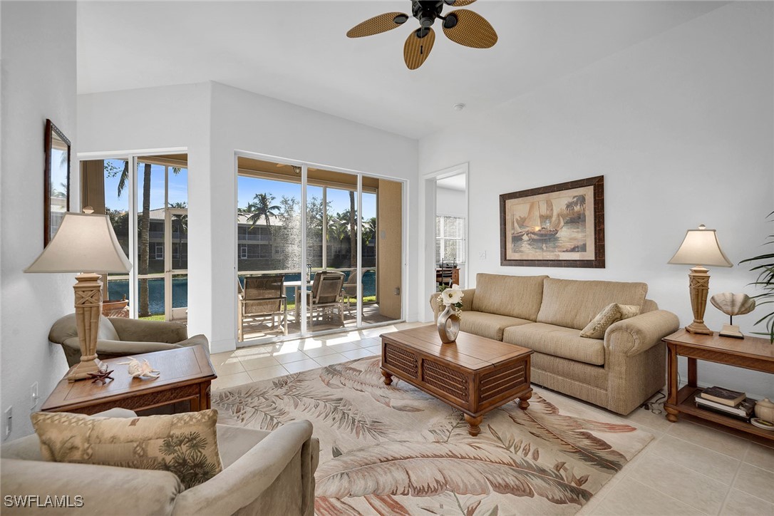 3 Bed Waterfront Home for Sale in Fort Myers, photo 3