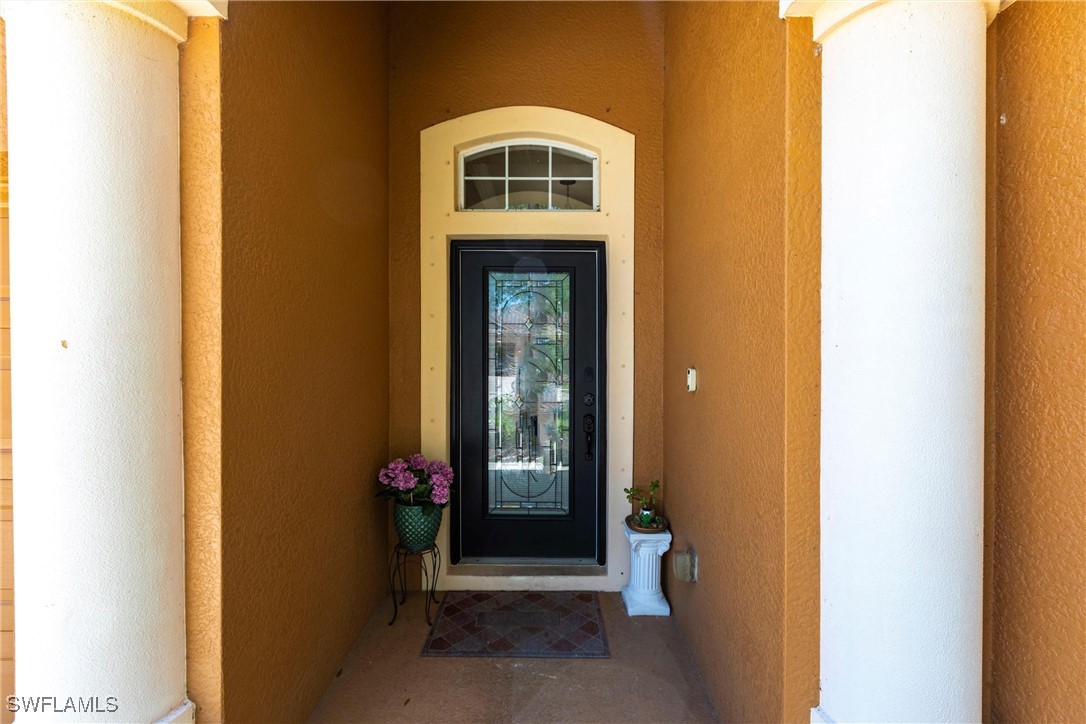 5 Bed Pool Home for Sale in Promenade West, photo 3