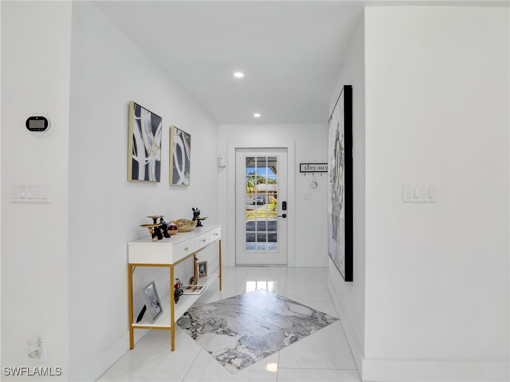 3 Bed Pool Home for Sale in Willoughby Acres, photo 3