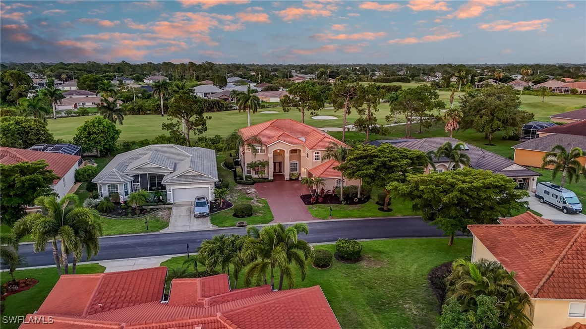 4 Bed Pool Home for Sale in Westminster, photo 3