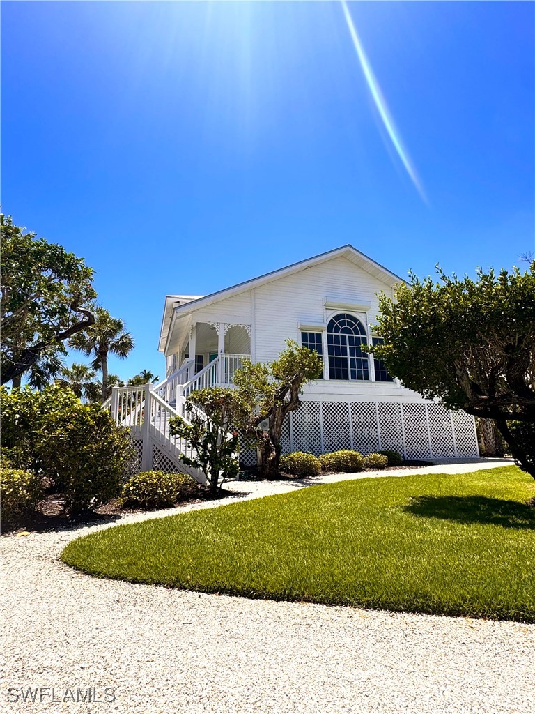 3 Bed Pool Home for Sale in Herons Landings I, photo 3