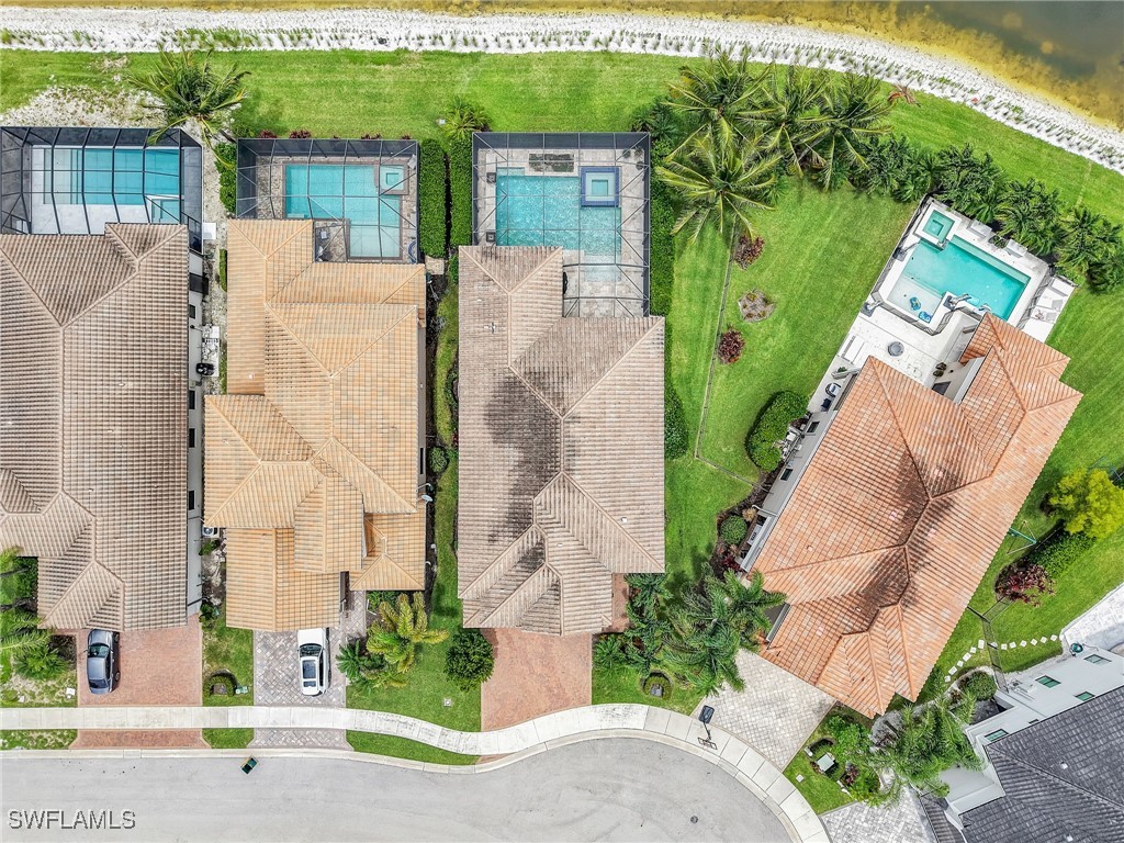 6 Bed Pool Home for Sale in Stonecreek, photo 3