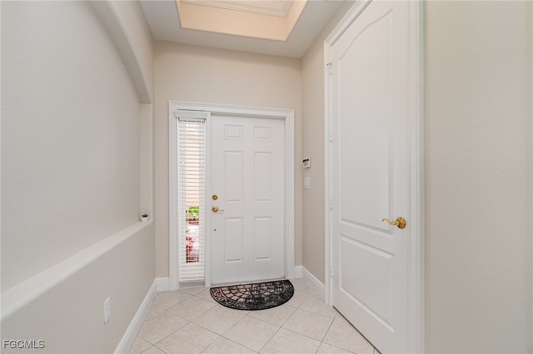 3 Bed Condominium for Sale in Jonathans Bay, photo 3