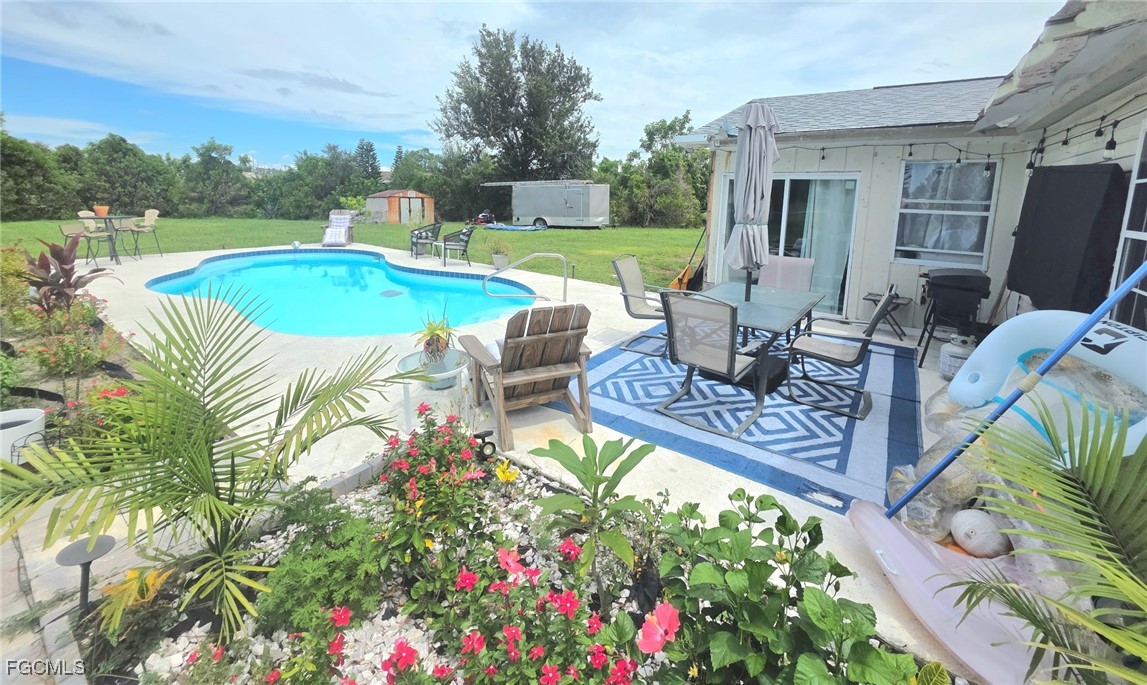 3 Bed Pool Home for Sale in North Port, photo 3