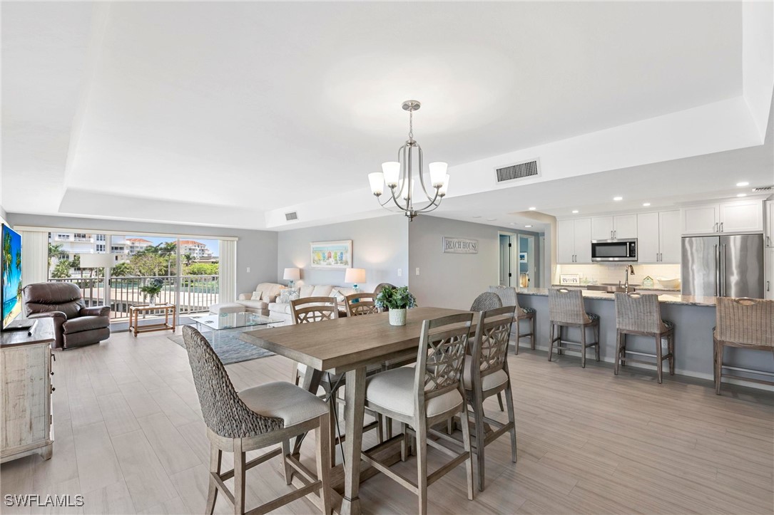 3 Bed Waterfront Home for Sale in Marco Island, photo 3