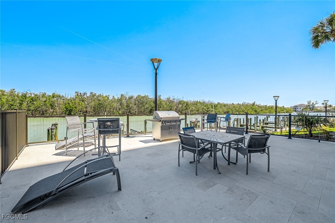 2 Bed Pool Home for Sale in Bonita Springs, photo 3