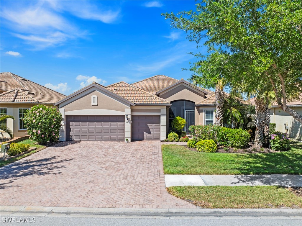 3 Bed Waterfront Home for Sale in Del Webb, photo 3