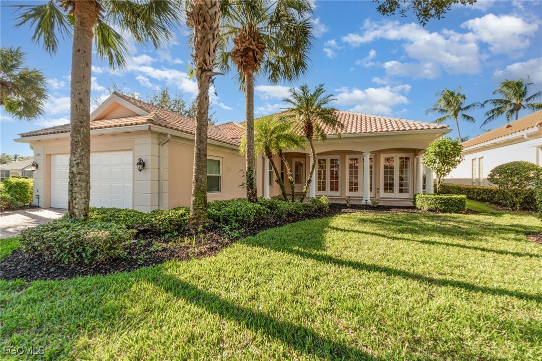 4 Bed Pool Home for Sale in Island Walk, photo 3