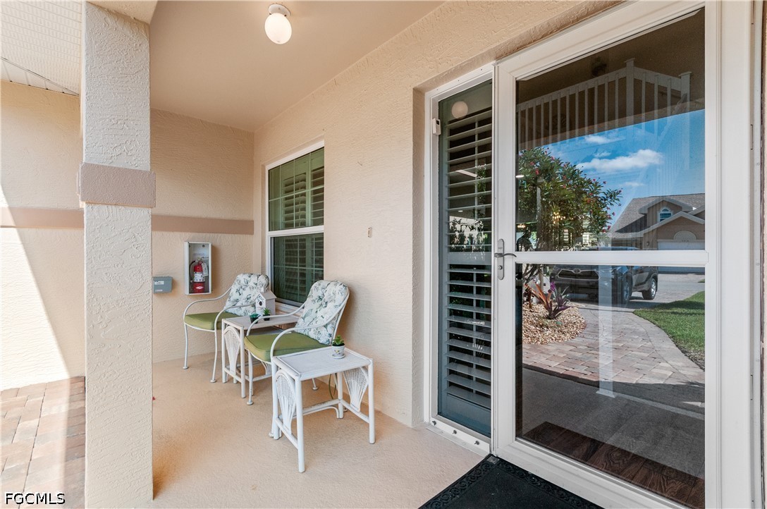 3 Bed Waterfront Home for Sale in Estero, photo 3