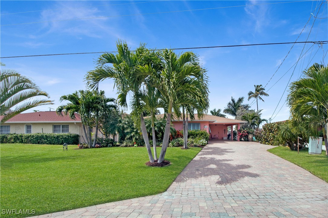 2 Bed Pool Home for Sale in Isles Of Capri, photo 3