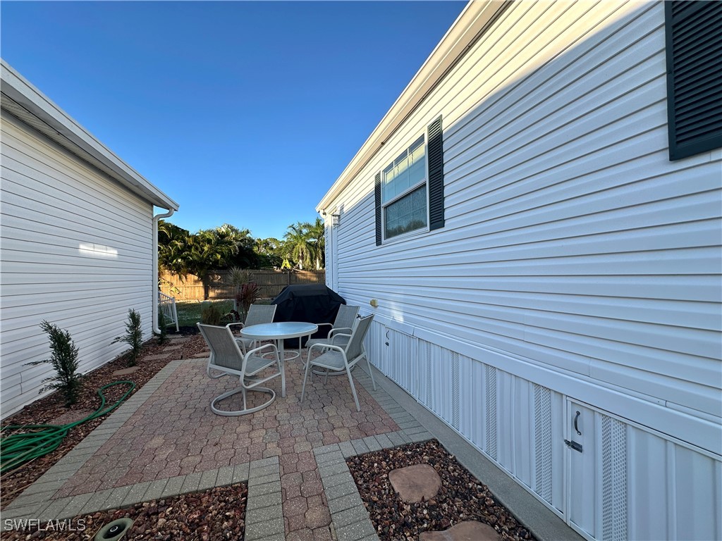 2 Bed ManufacturedHome for Sale in Estero, photo 3