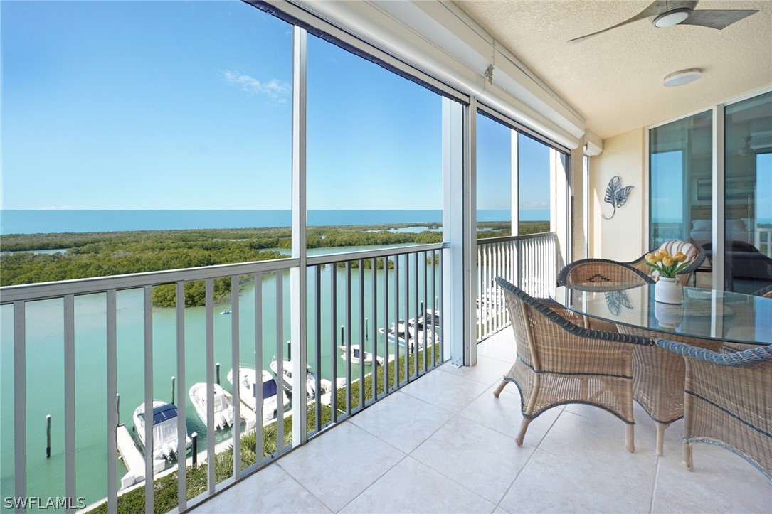 3 Bed Waterfront Home for Sale in Naples, photo 3