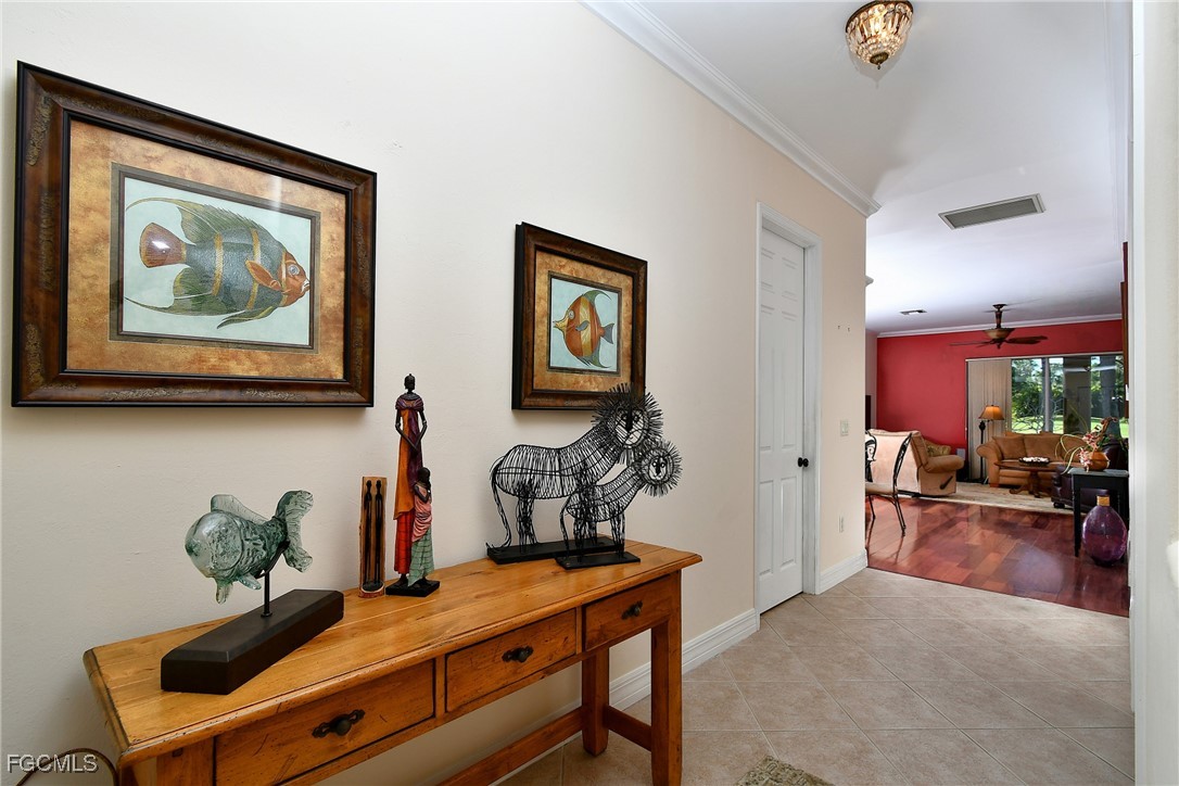 2 Bed SingleFamilyResidence for Sale in Westminster, photo 3