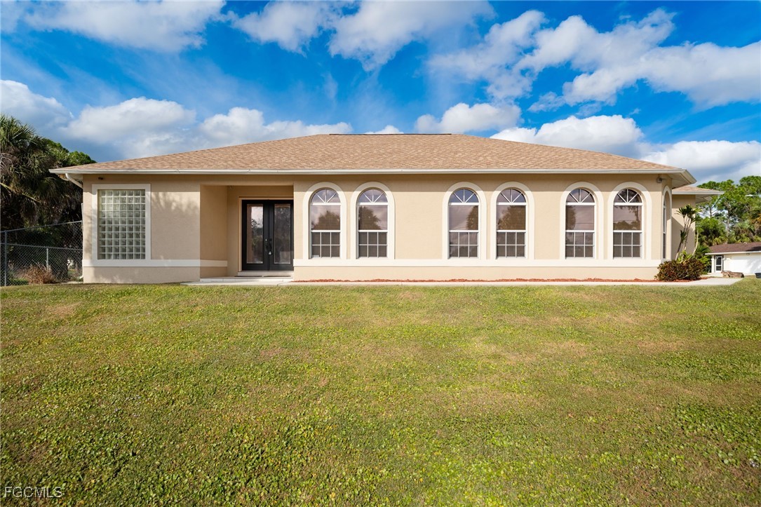 4 Bed SingleFamilyResidence for Sale in Lehigh Acres, photo 3