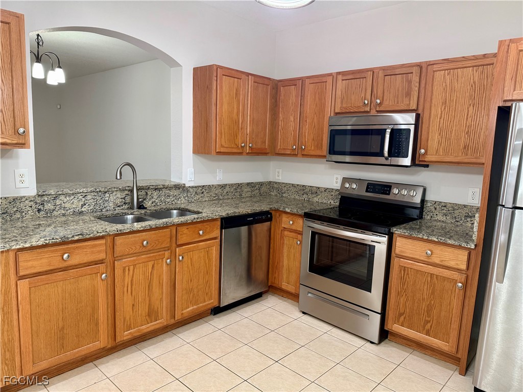 3 Bed Townhouse for Sale in Colonnade At Forum, photo 3