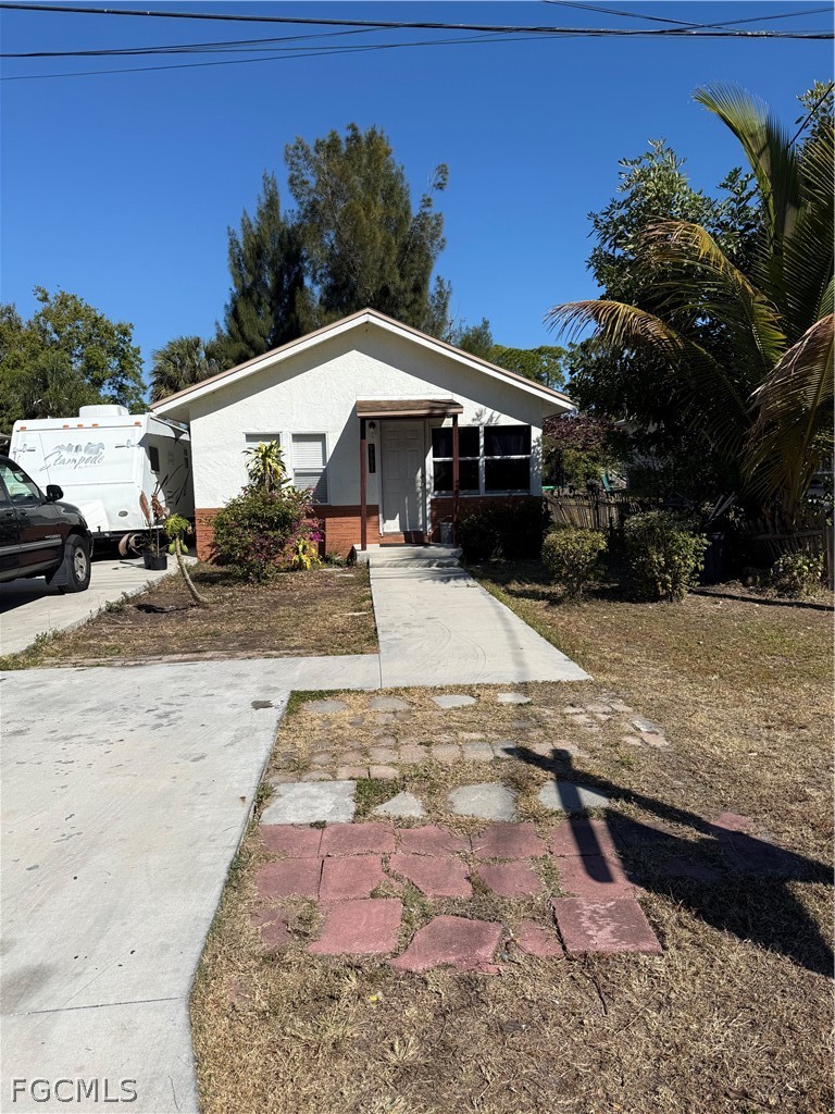 3 Bed SingleFamilyResidence for Sale in Heitmans, photo 3