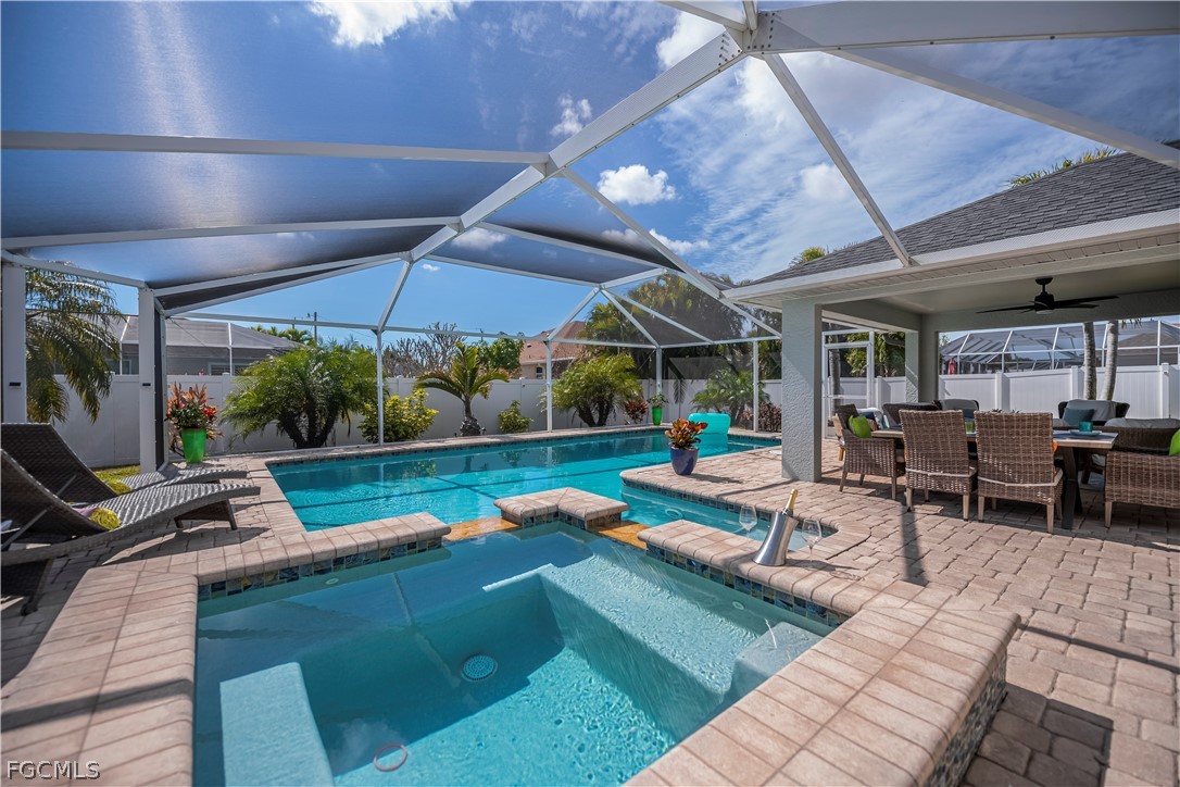 4 Bed Pool Home for Sale in Cape Coral, photo 3