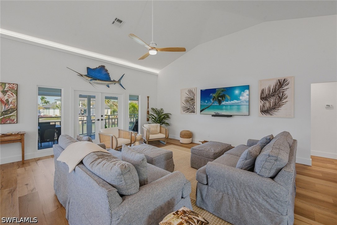 3 Bed Pool Home for Sale in Marco Island, photo 3