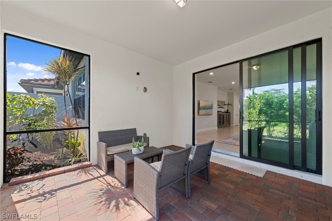 2 Bed Attached for Sale in Esplanade Lake Club, photo 3
