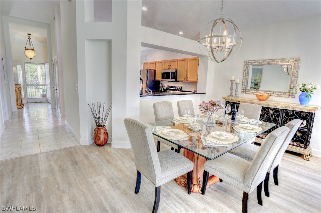 2 Bed Condominium for Sale in Naples, photo 3