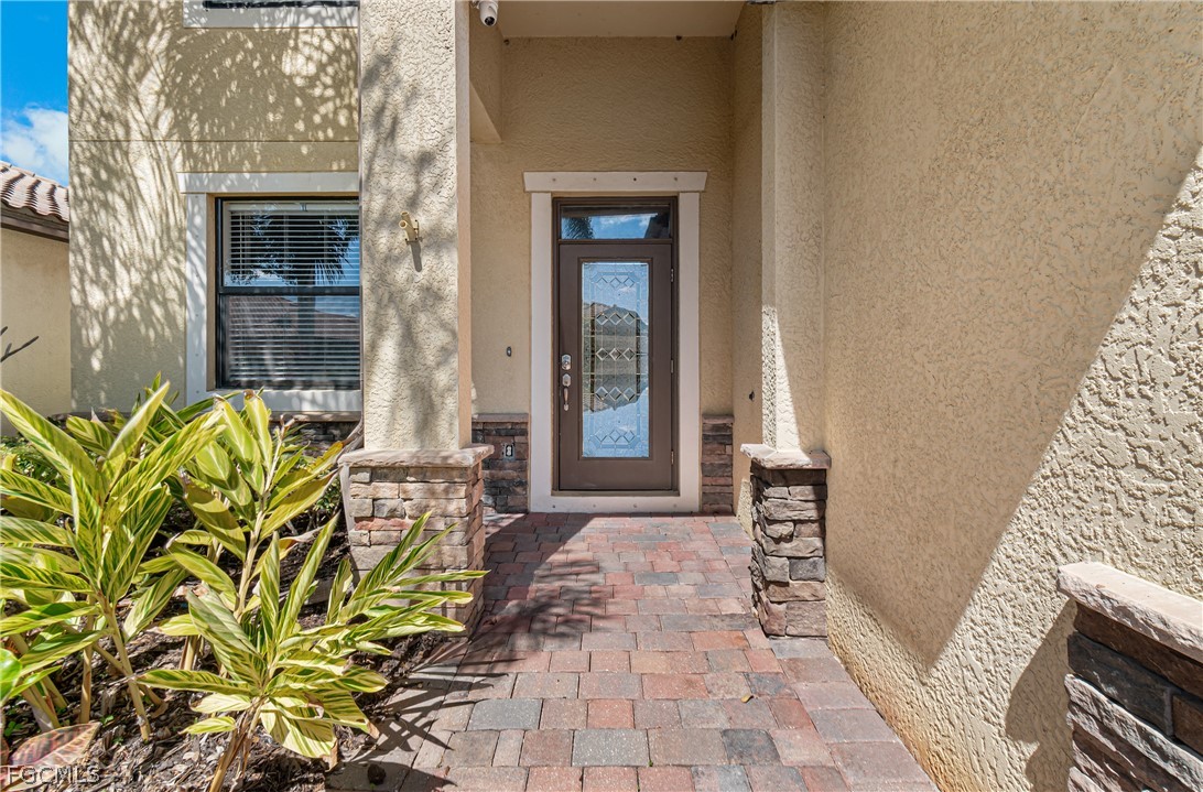 4 Bed Pool Home for Sale in Reflection Isles, photo 3
