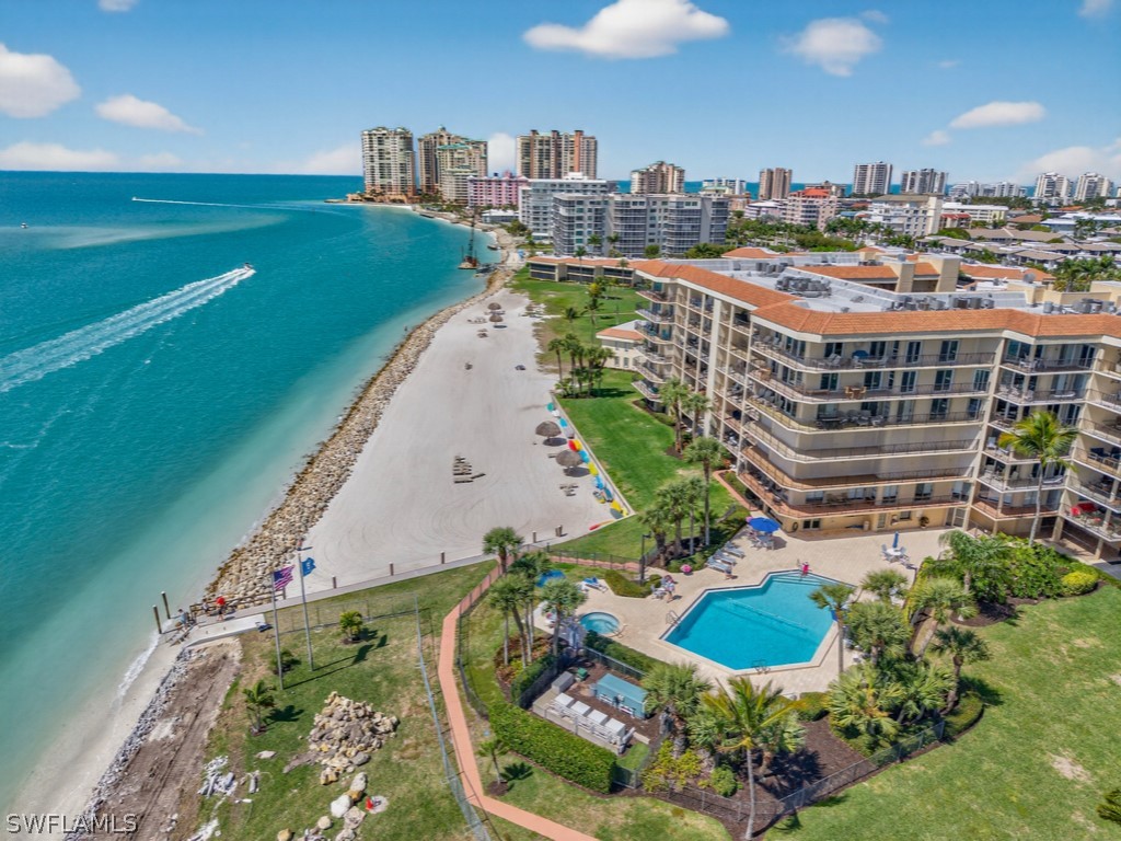 3 Bed Waterfront Home for Sale in Marco Island, photo 3