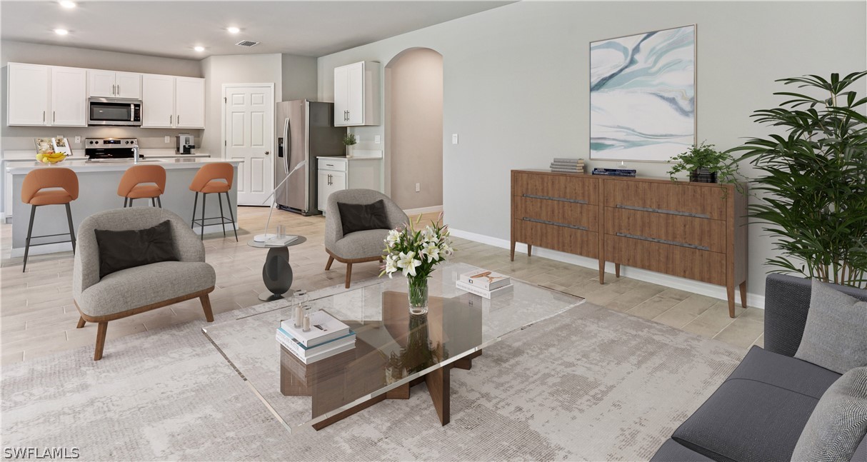 4 Bed SingleFamilyResidence for Sale in Lehigh Acres, photo 3