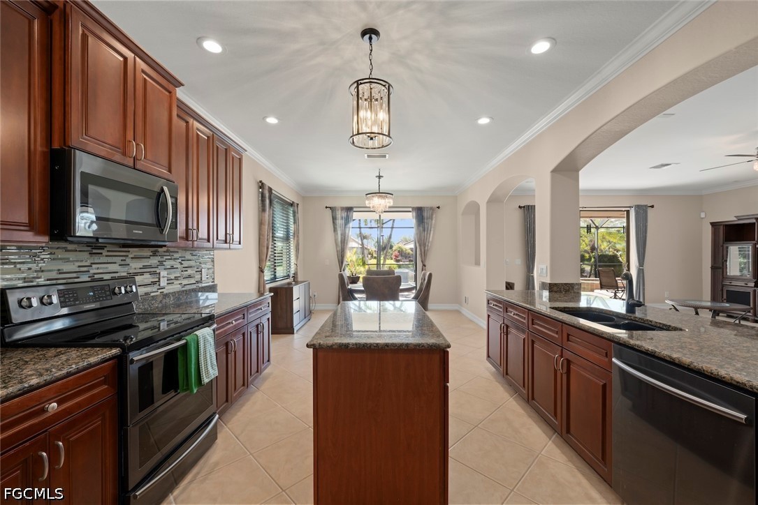 4 Bed Pool Home for Sale in Daniels Preserve, photo 3