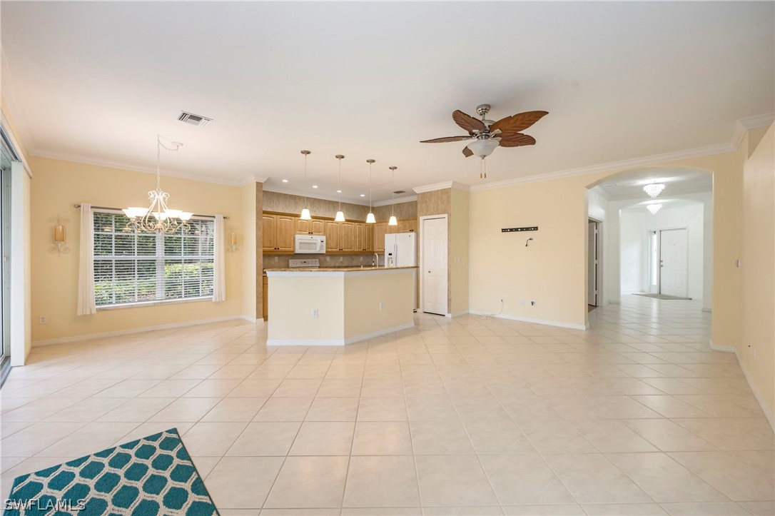 2 Bed Waterfront Home for Sale in Naples, photo 3