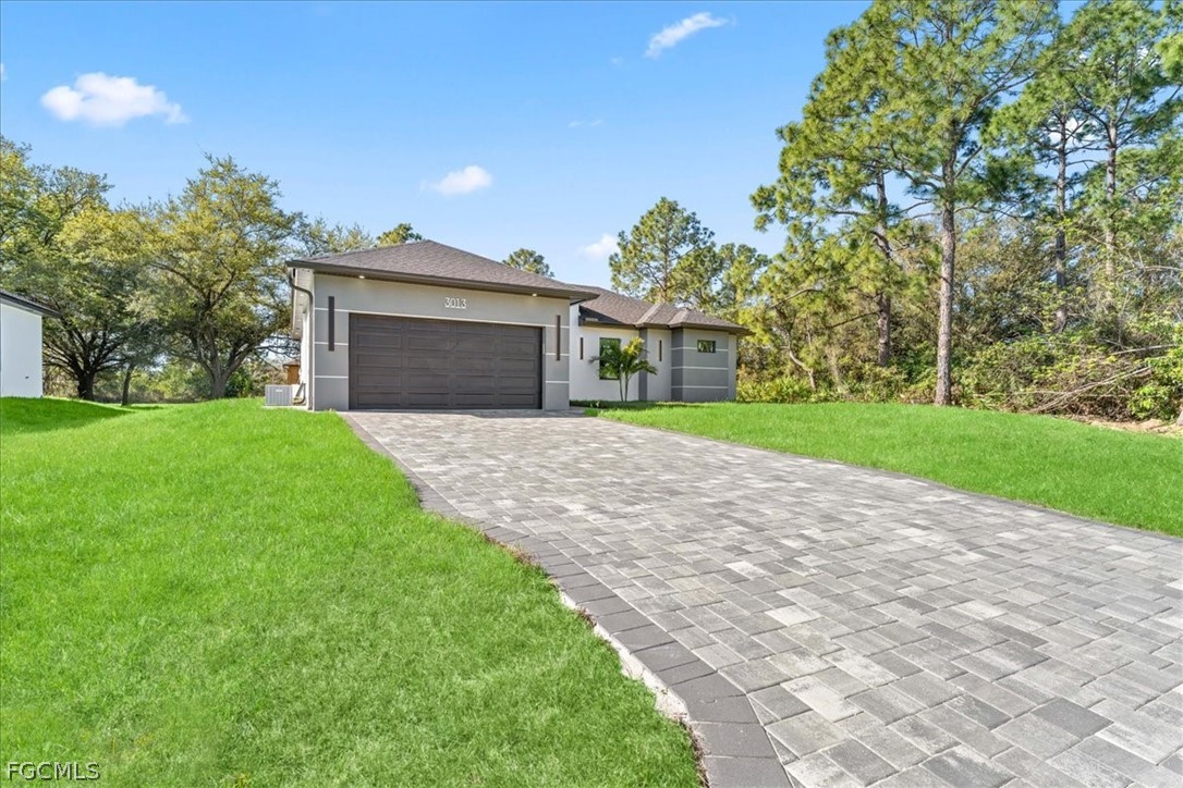 4 Bed SingleFamilyResidence for Sale in Lehigh Acres, photo 3