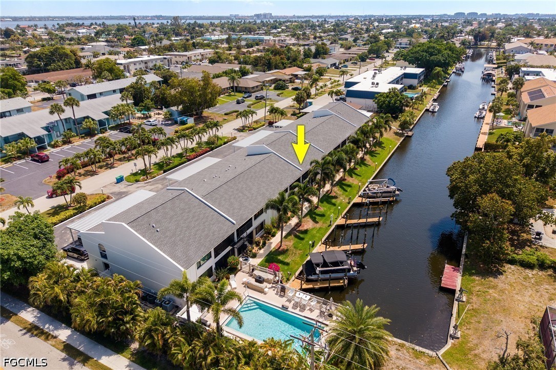 2 Bed Waterfront Home for Sale in Cape Coral, photo 3